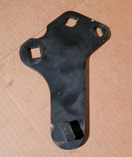 John Deere X300, X320, X340, X360, X500 X540, X590 Rockshaft Plate AM134841 - Bild 1 von 6