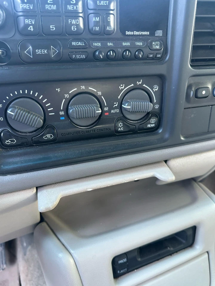 00 01 02 GMC YUKON XL 2500 Calentador A/C Control Foto 2 de 4