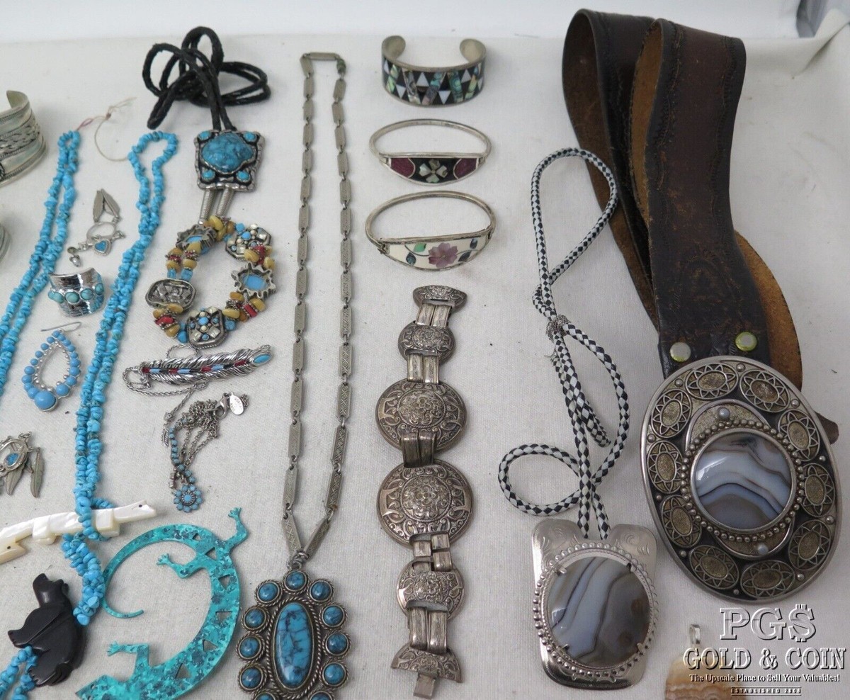 【vintage】Native Jewelry / <No.2676> 25+ Pcs Vintage Native American/ Southwest Style Jewelry Lot 25874