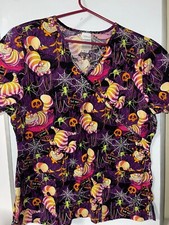 Disney Woman's Large Alice in Wonderland Cheshire Cat V neck scrub top Nurse