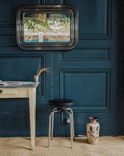 Axel, le tabouret en simili cuir noir et chromé N°580