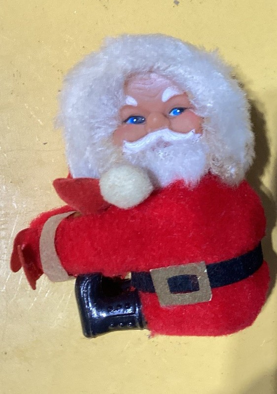 Vintage Santa Claus Pinch Hugger Clip On Plush Christmas Ornament  