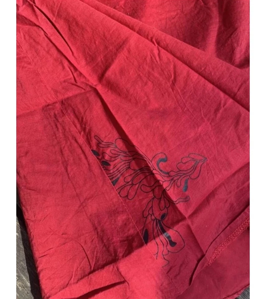 Skunkfunk Kleid rot so sexy Gr 36 schwarzer floraler Print vorne A-Linie - Bild 2 von 3