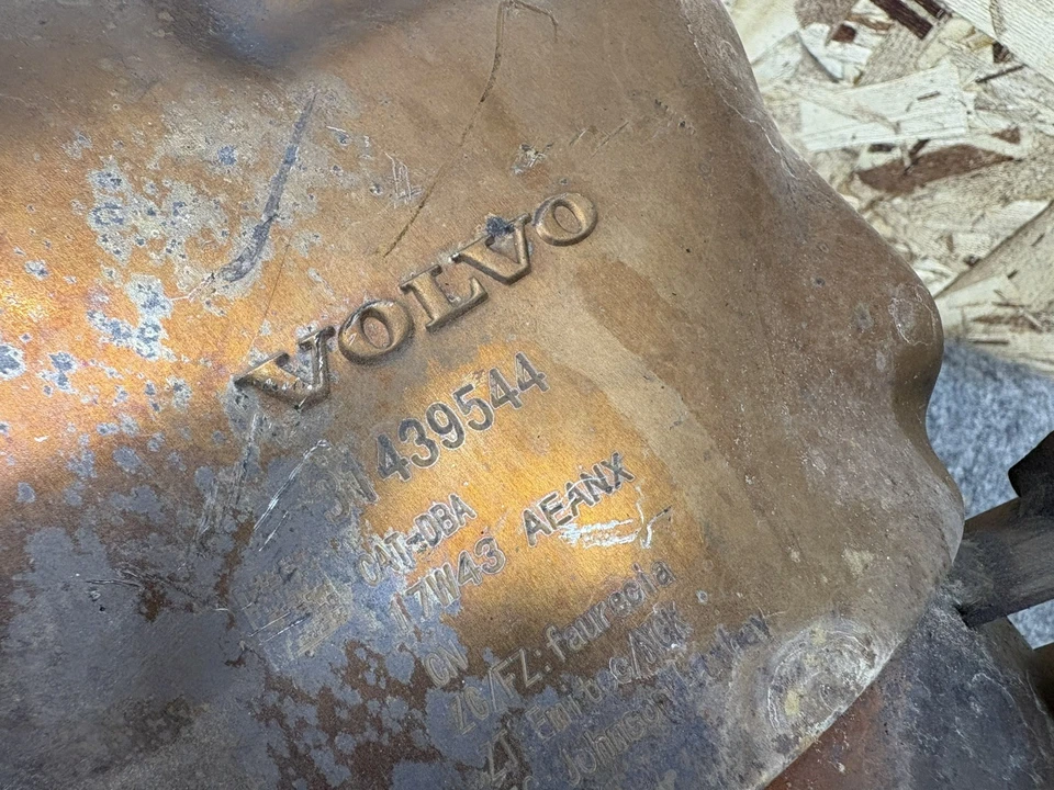 VOLVO XC90 XC60 V90 V60 S90 2016-23 EXHUAST MANIFOLD PIPE 36012663 31439544 OEM - Image 3 of 4