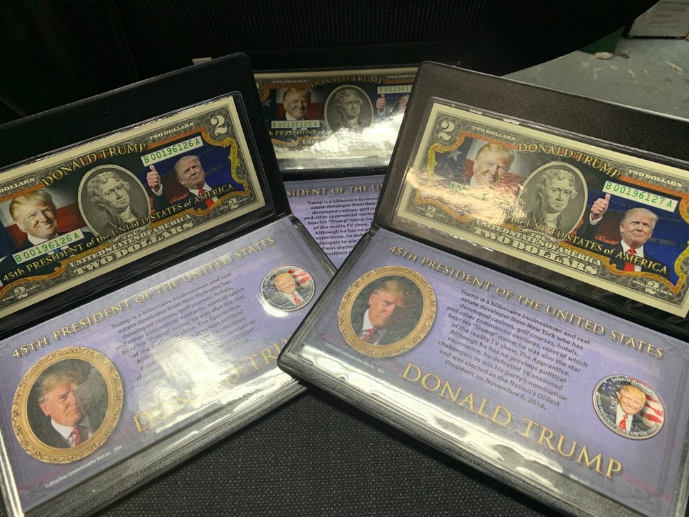 (3) PRESIDENT DONALD TRUMP $2 BILL AND COIN SET ~ 45TH PRESIDENT W/ CASE & COA