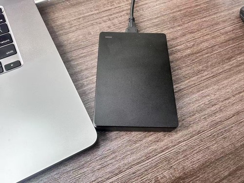 Brand New Black 1TB Store USB 3.0 2.5 Inch External Hard Drive - Picture 6 of 6