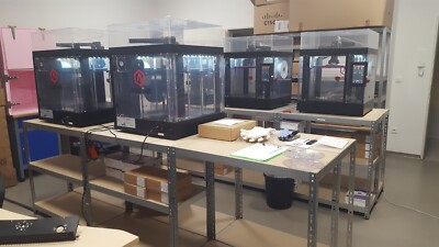 raise 3d pro 2 3D drucker in Schwarz. Wenig gelaufen und in guter Verfassung 