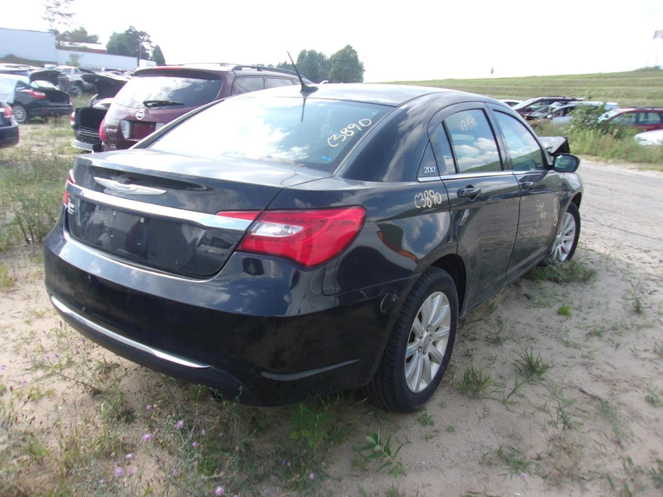 Used Ignition Switch fits: 2013 Chrysler 200  Grade A - Image 3 of 4