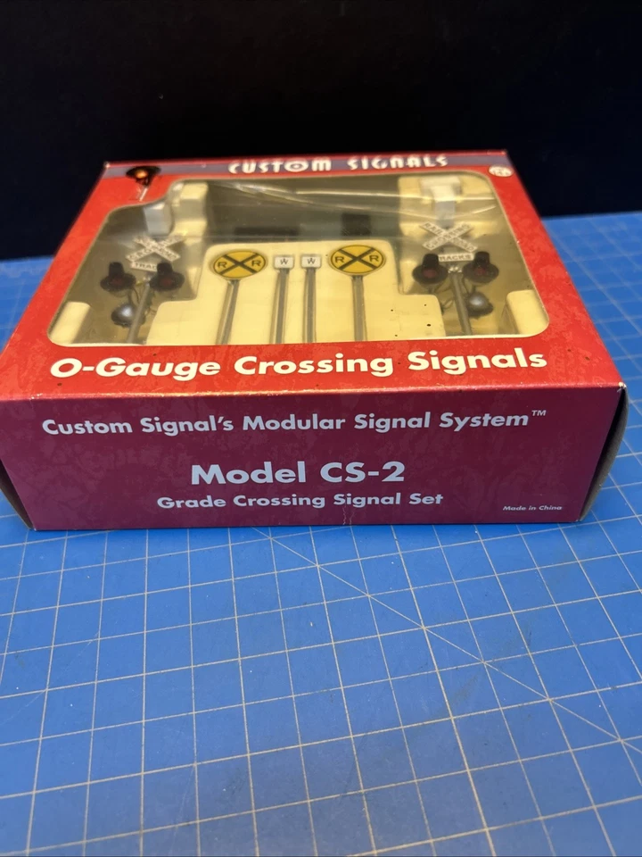 O-Gauge Custom Modular Signals Operating Crossing Signal Model CS-2 - Image 2 of 3