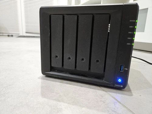 Synology Diskstation NAS Server DS920+ inkl 4 x 16 Terrabyte NAS HDDs