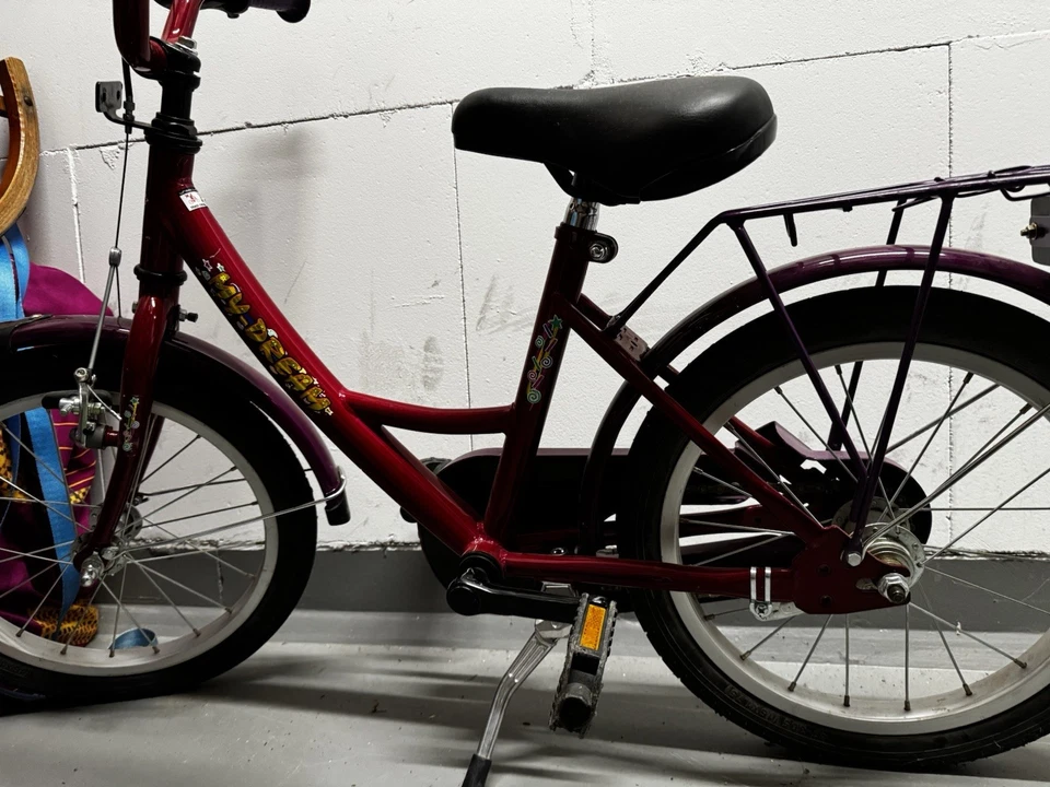 Kinder Fahrrad rot lila ab 3Jahren. Fahrradsitz für Kind ab 15kg rot schwarz .