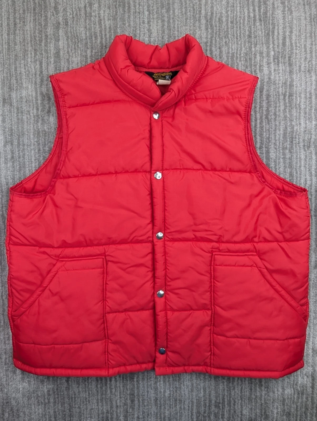 Vintage Swingster Puffer Vest Red Quilted Insulated USA Made Men’s XL
Opens in a new window or tab