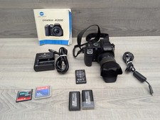 KONICA MINOLTA DiMAGE A200 8M Anti-Shake Digital Camera. 2 Batteries/Memory Card