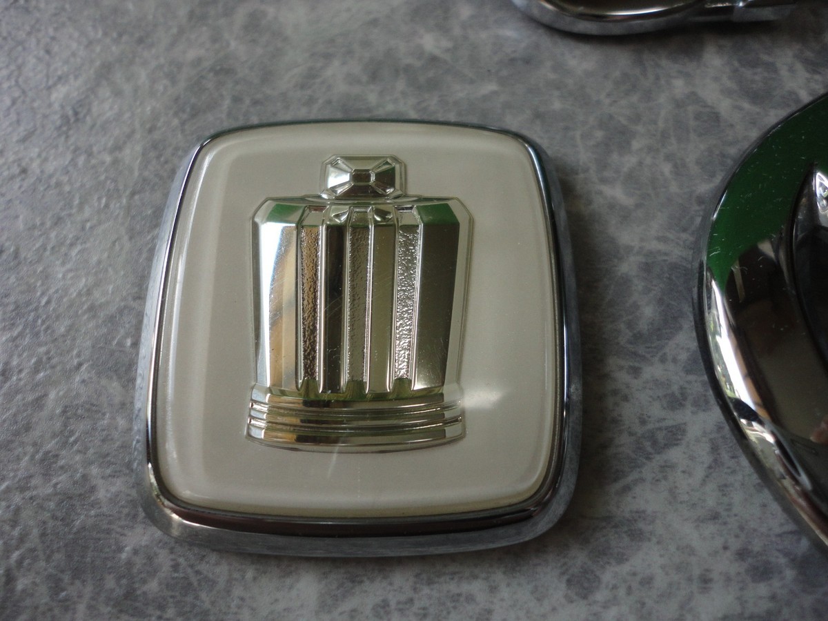 TOYOTA CROWN GRS200 Genuine Athlete Rear Trunk Emblem SET | eBay