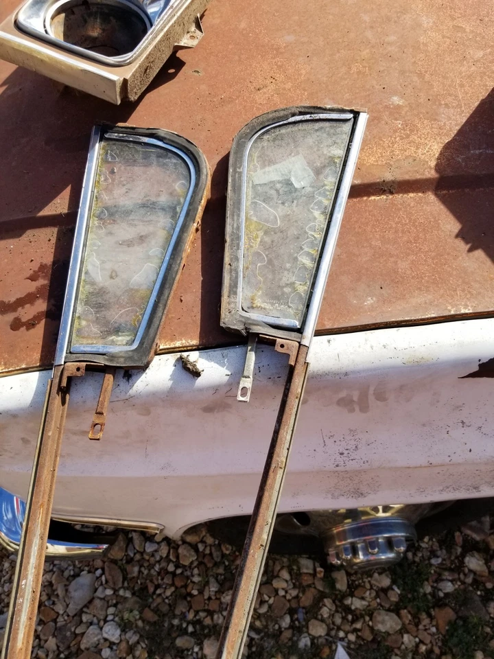 1959 1960 Chevy Impala Vent Wing Window 2/4 Door Sedan BelAir Biscayne Nomad OEM - Изображение 2 из 4