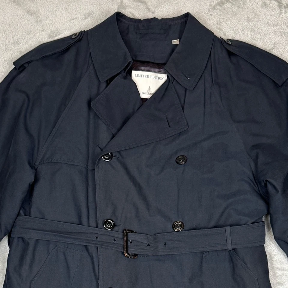 Gabardina London Fog para hombre negra de lana forro con cremallera bolsillos con cinturón 42 regular Foto 2 de 4