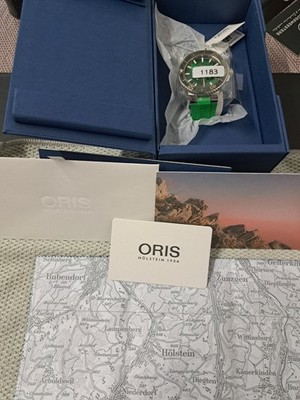 Oris Aquis Date Calibre 400-2 Grün/Gelb Neu und Ungetragen 