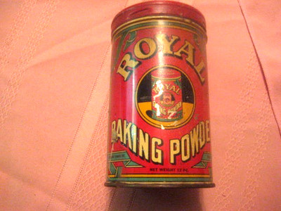 Royal Baking Powder 12 OZ Tin Can Red Yellow Farmhouse Decor Vintage 1938
