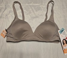 NWT Warners Simply Perfect Super Soft Comfort Bra Light Lift Wireless 34B Taupe