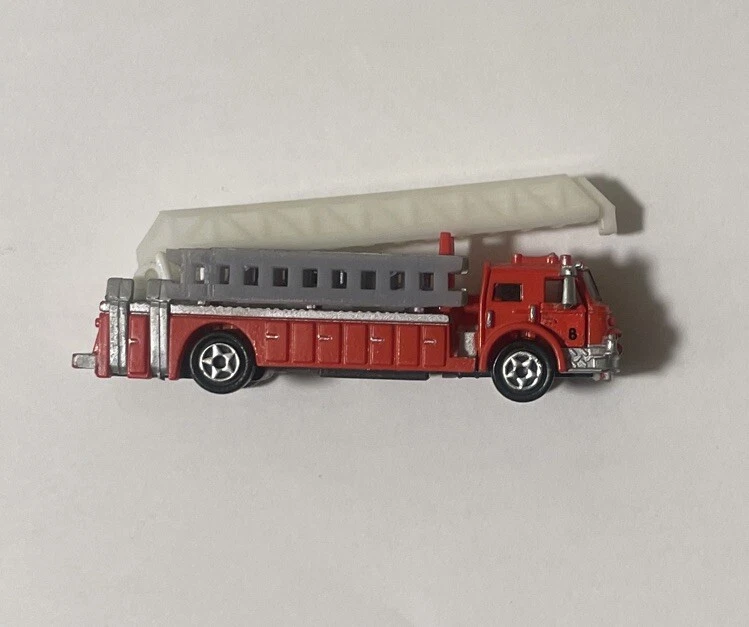 MicroMachines Replacement Side Ladder For Fire Engine/Lorry Vehicle NOT Included - Image 2 of 3