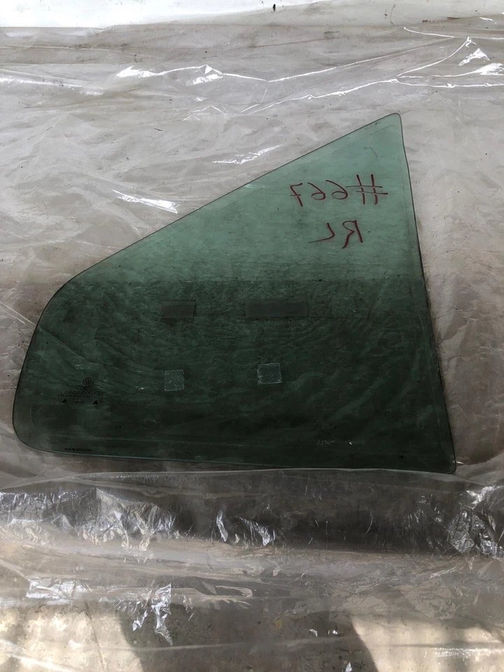 Volkswagen Jetta 2002 excepto GLI sedán puerta trasera ventana de vidrio pasajero izquierda izquierda izquierda Foto 4 de 4