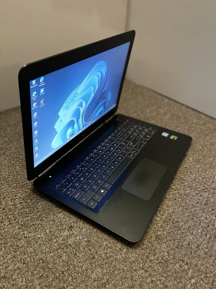 HP Pavilion Gaming - 15.6'' i7 16GB 128GB SSD + 1 TB GeForce GTX 1050 Win11 - Image 3 of 4