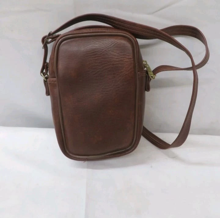 Bolso Bandolera Vintage Marrón Polaroid Plegable SX-70 Cuero Cámara Foto 3 de 4