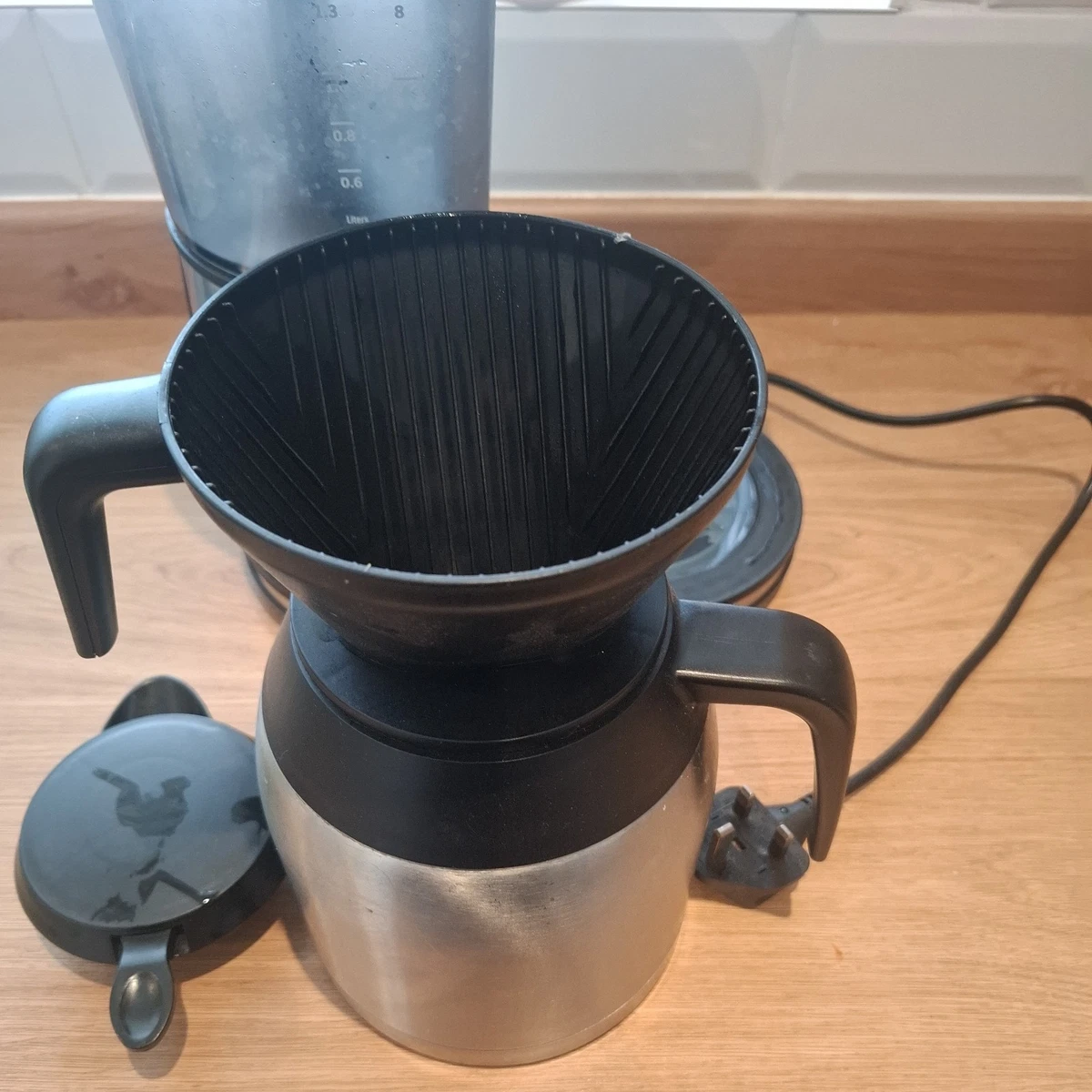 Cafetera Bonavita BV1900TS de 8 tazas con jarra térmica forrada