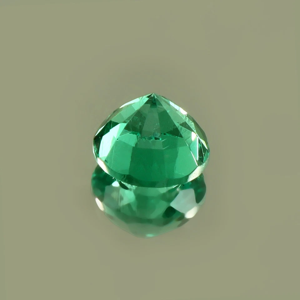 6x6 mm - Ethical Green Colombian Emerald Loose Gemstone Round Brilliant Cut 1 CT - Image 4 of 4