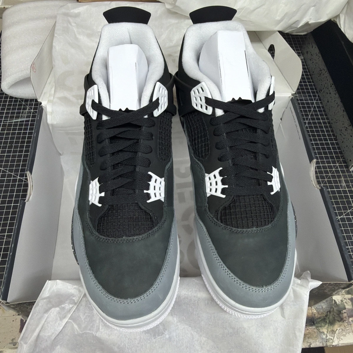 Preços baixos em Jordan 4 Retro Fear | eBay