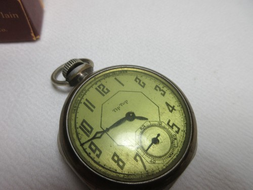 VINTAGE NEW HAVEN TIP TOP OCTAGON POCKET WATCH WITH BOX WATCHMAKER NOT WORKING - Picture 4 of 10