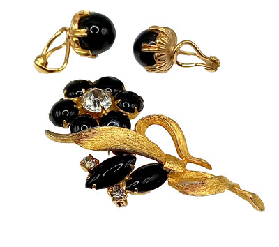CINER black and Gold Earrings  AND FLOWER BROOCH, Vintage