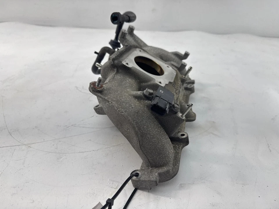 Colector de admisión de aire del motor Saab 9-3 2003-2011 OEM Foto 2 de 4