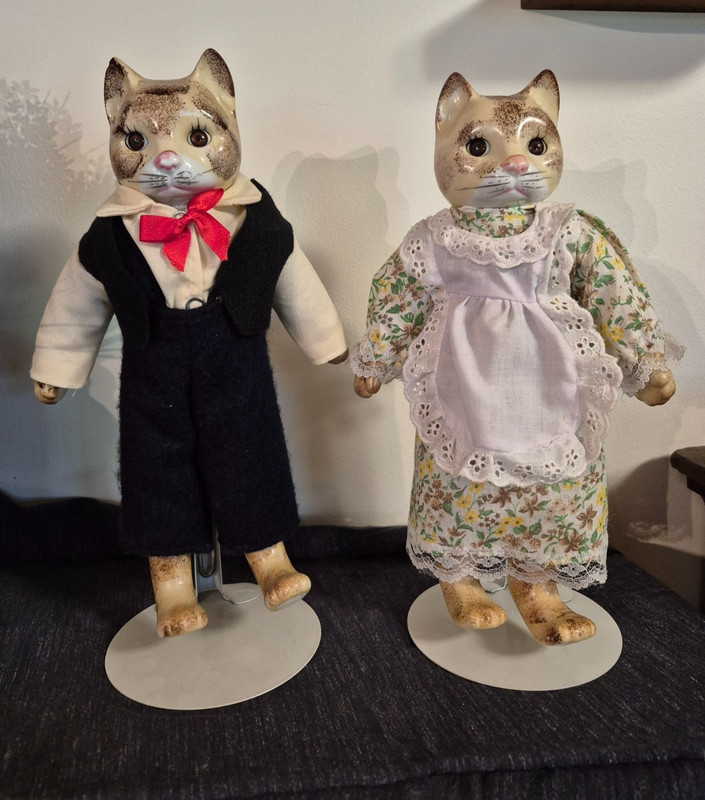 2 CAT DOLLS WITH STANDS: Porcelain Head Hands Feet Stuffed Body 11" Tall