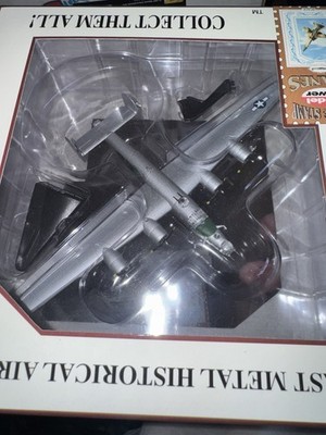 Model Power Postage Stamp Plane No. 5401-1 B-24J The Dragon & His Tail 1/100 New