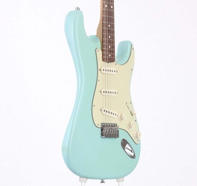 ギター Fender American Vintage 62 Thin Lacquer Fender American Vintage 62 Stratocaster Thin Lacquer Daphne Blue