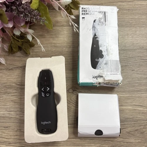 Logitech R400 Wireless Presentation Remote - Red Laser Pointer - PC - Black