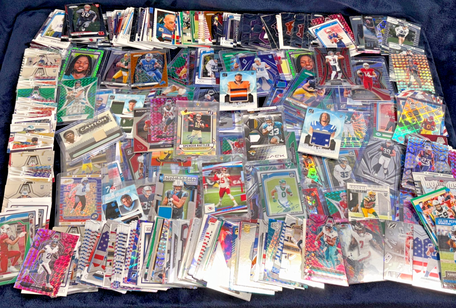 HUGE 500+ FOOTBALL CARD PATCH AUTO MAHOMES SSP RCS GAME USED COLLECTION LOT READ