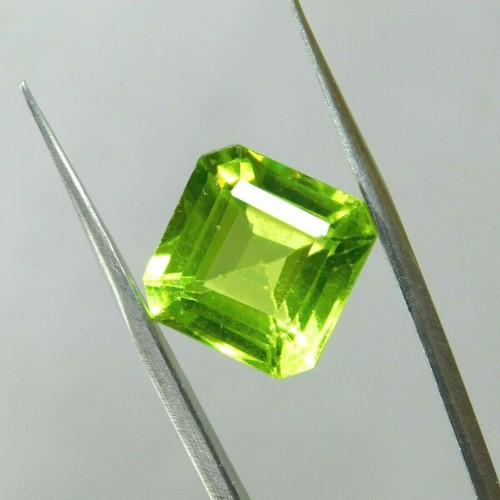 Top Quality 9 Ct Natural Enhanced Green Peridot Emerald Certified Gems Ring Size - Picture 2 of 4