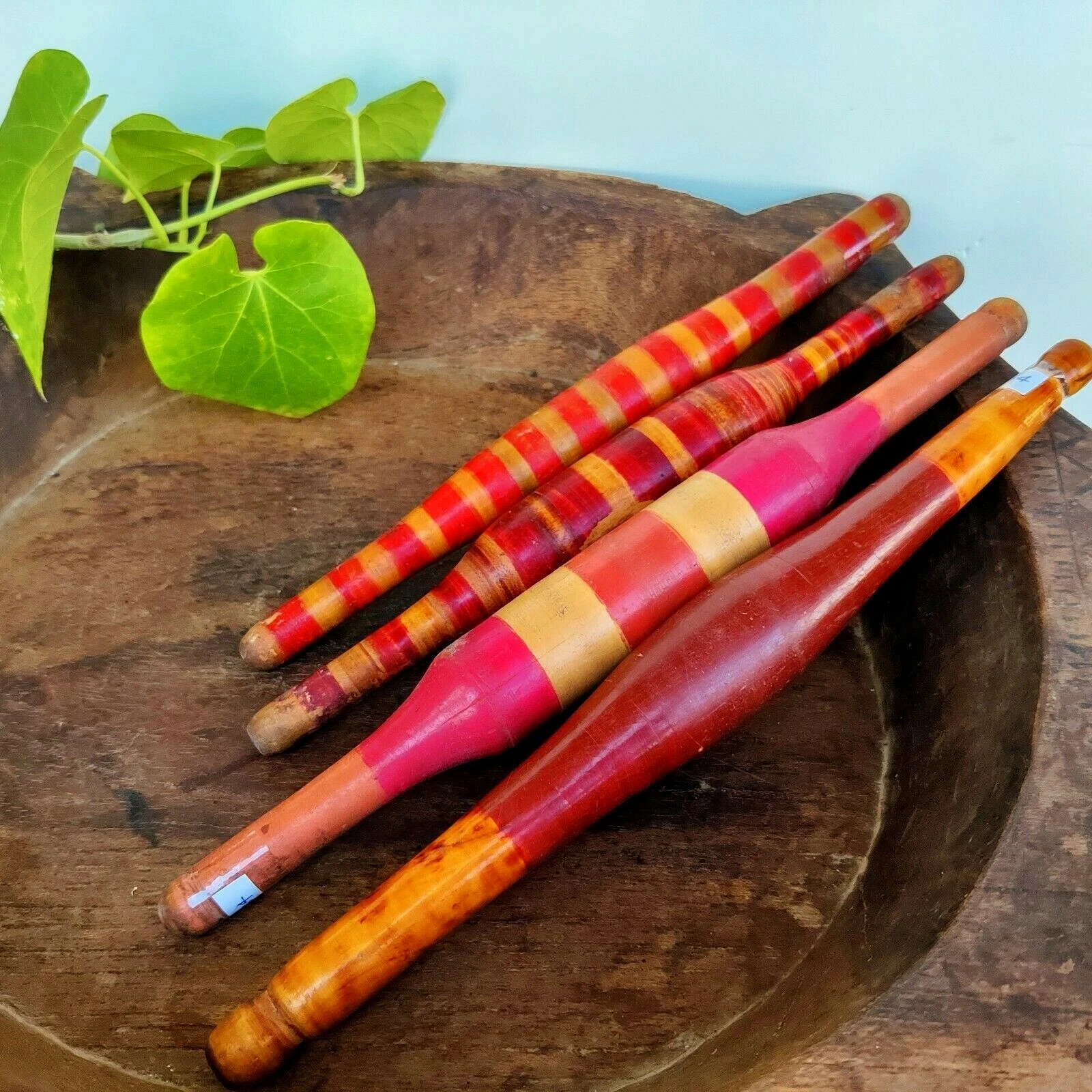 Vintage Primitive Handmade Lacquered Bread Bakers Wooden Rolling Pin 34 Lot Of 4