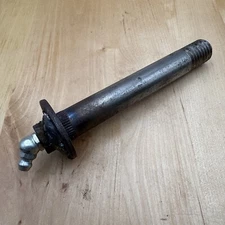 21-020-15 Taylor Dunn King Pin  5/8X4-1/4 W/Fittings