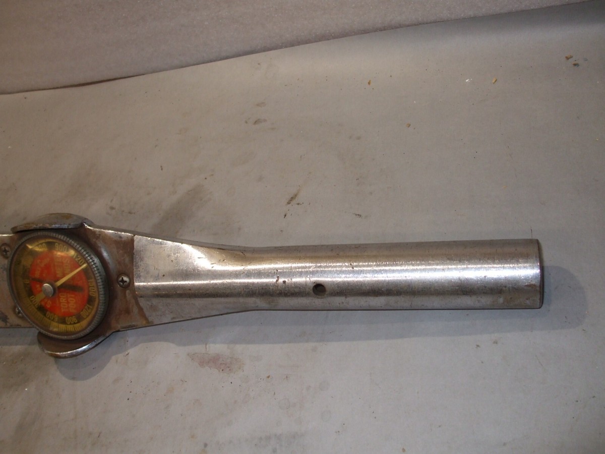 スナップオン　トルクメーターヴィンテージ Snap On Vintage 1 inch Torque Wrench. Dial style, big and