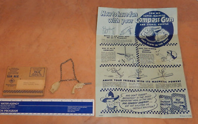 1948 TOM MIX COMPASS GUN AND SIGNAL WHISTLE RALSTON PURINA PREMIUM MAILAWAY, NOS