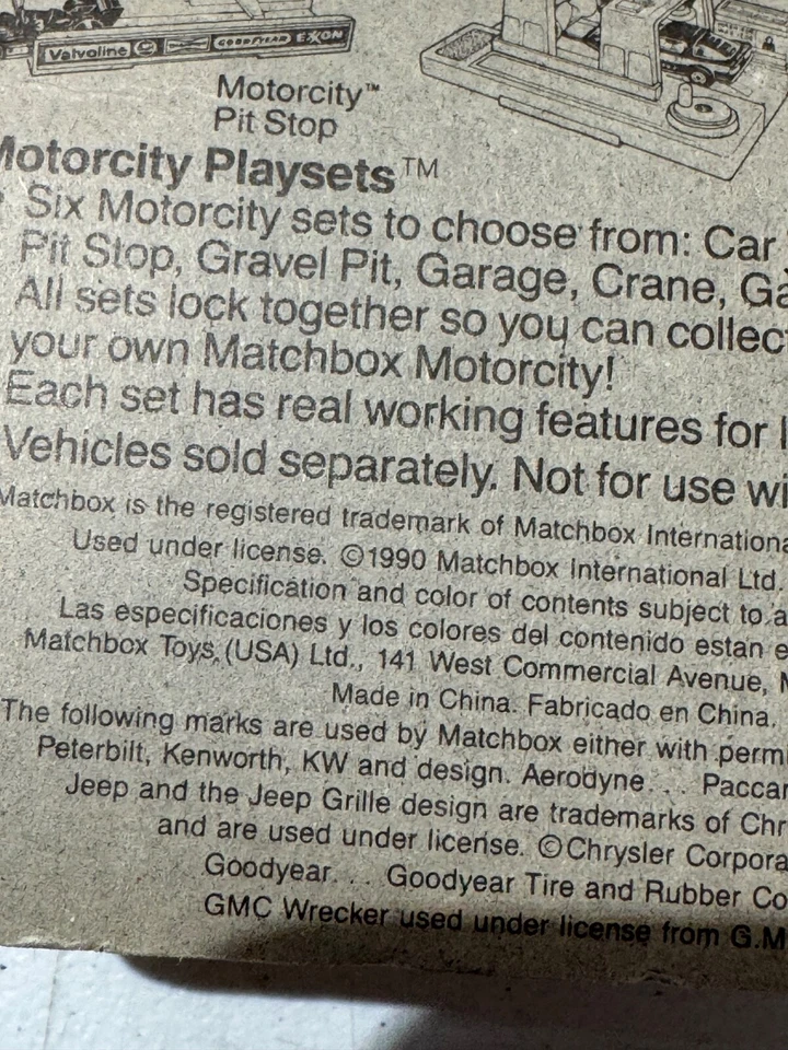 MATCHBOX MB-45 SNOW PLOW SALT SPREADER YELLOW INTERNATIONAL AIRPORT AUTHORITY - Image 3 of 3