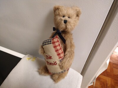2004 Boyds Bears Thinkin of Ya Bea A Goodfriend Stuffed Animal NWT 9'' Posable