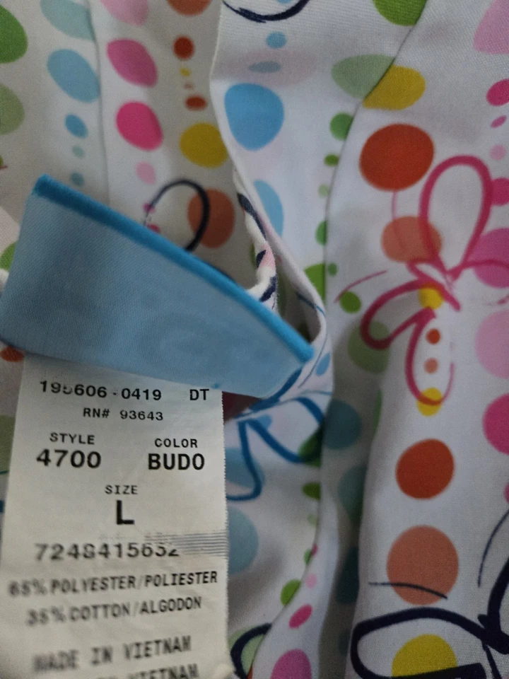 Scrub HQ SCRUB TOP Size L- Pastel Dots & Butterflies-Chest 24.5"/L 27" - Image 4 of 4