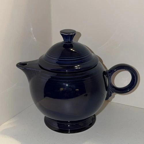 Fiestaware Cobalt Blue Teapot & Lid 5 Cup Ring Handle Homer Laughlin