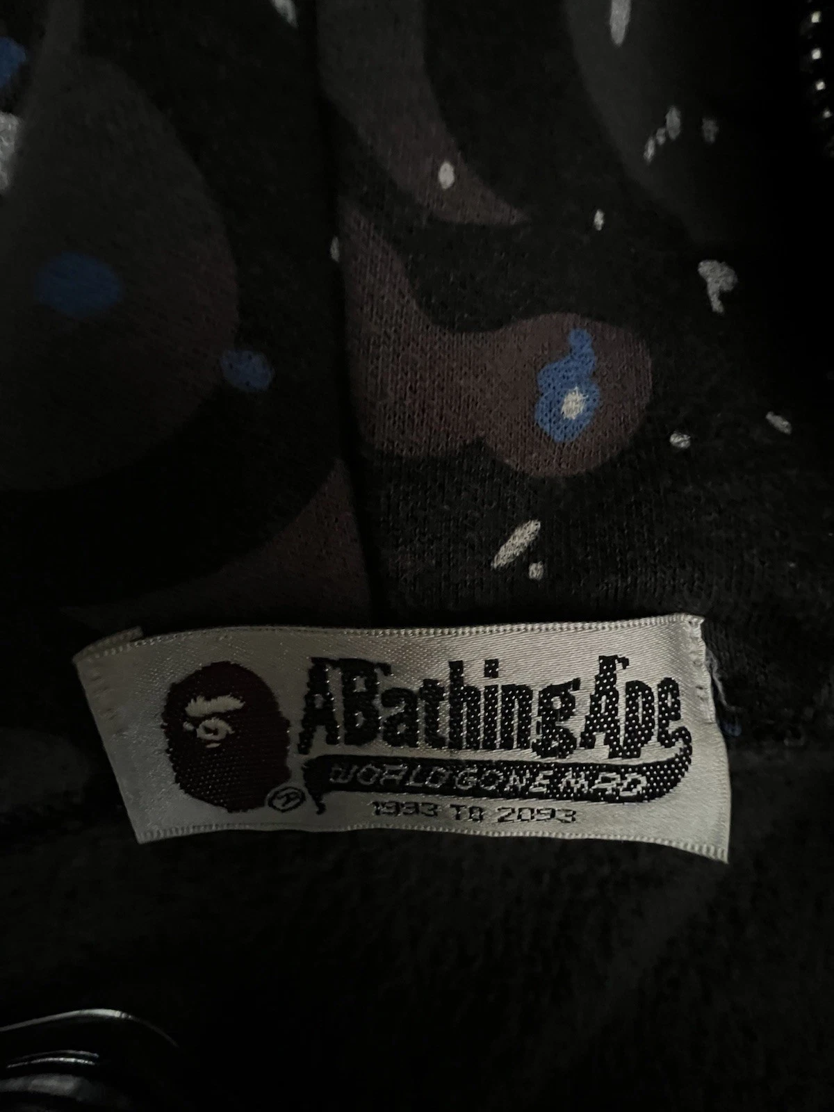 A Bathing Ape Bape Shark Camo Jacket Black Size SML Full zip Nice!! - product detail image 16