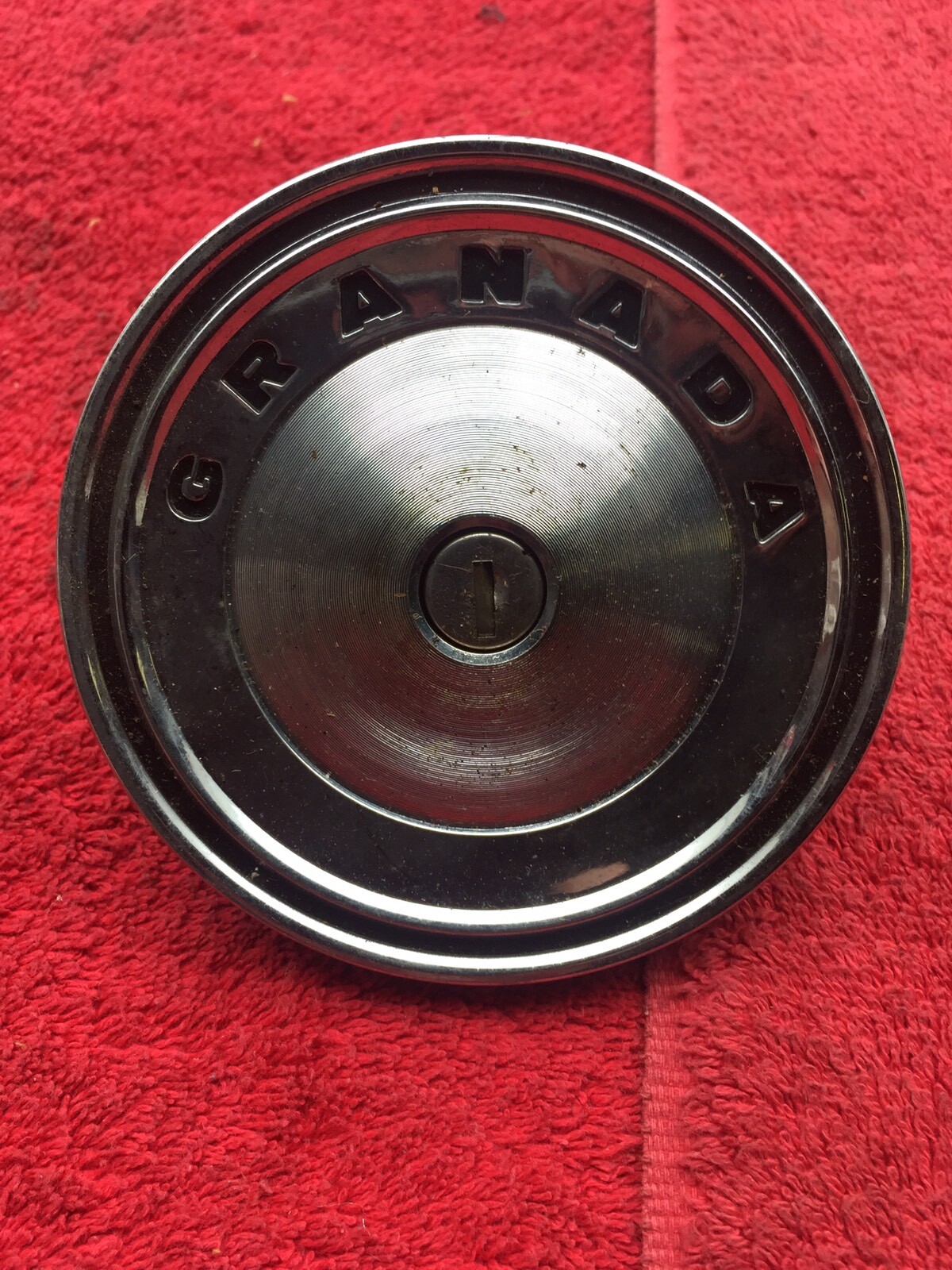 1975 Ford Granada Locking Fuel Cap Assembly Gas Cap W/Keys D5DZ9030B