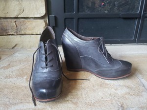 kork ease wedge booties